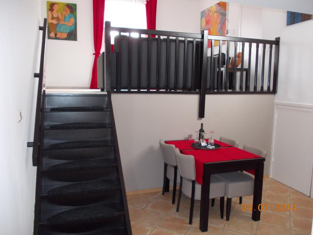 Apartment In De Achtste Hemel Schimmert